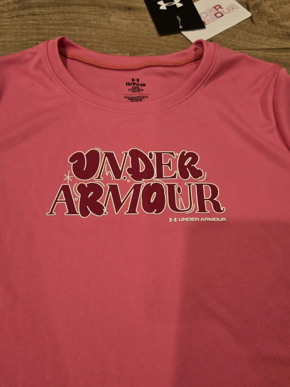 NWT Under Armour Girls Pink Tech Graphic Tee Size Youth Small